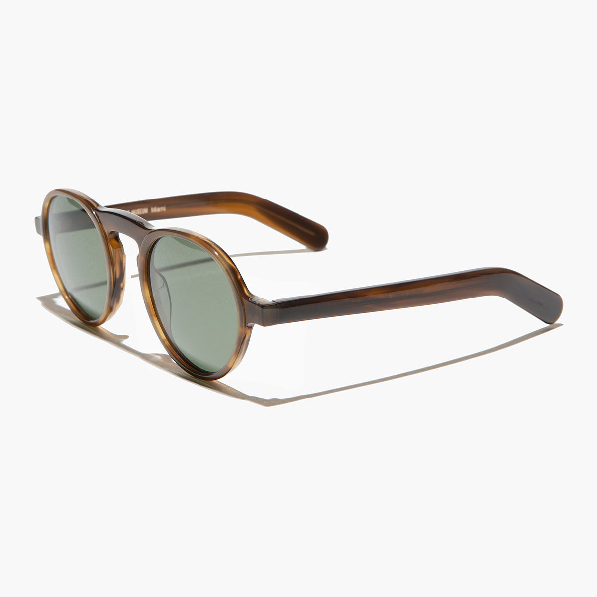 AW Round Retro Sunglass with Polarized Lens