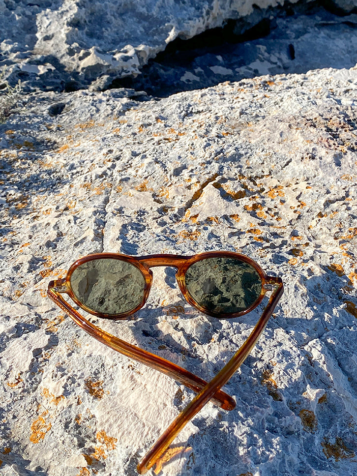 AW Round Retro Sunglass with Polarized Lens
